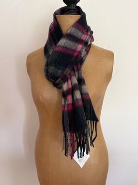 Edinburgh NWT 100% Lambswool Classic Plaid Wool Scarf Navy Pink Tartan Henold